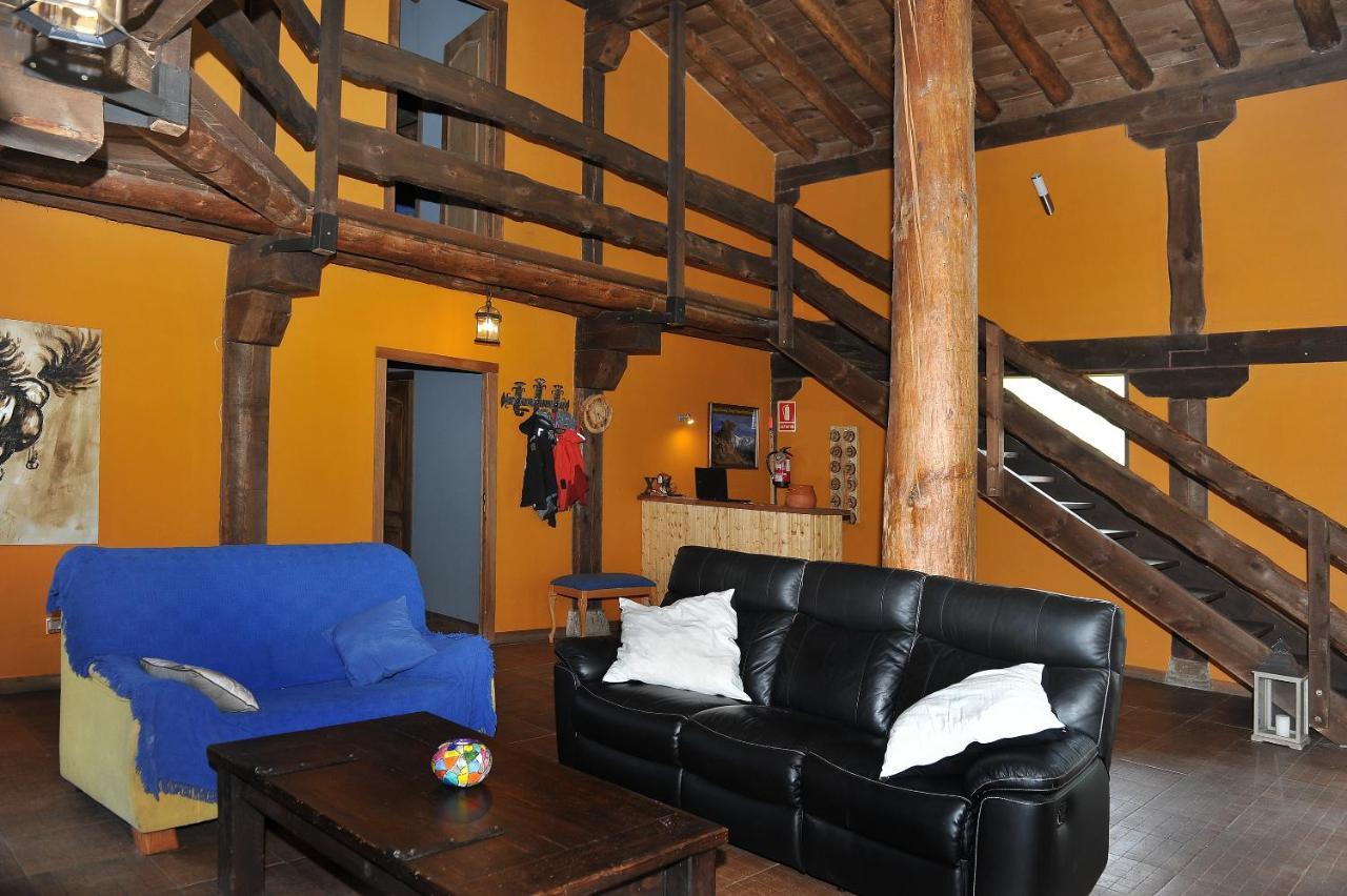 La Cabana De Sara Vinuesa Ngoại thất bức ảnh